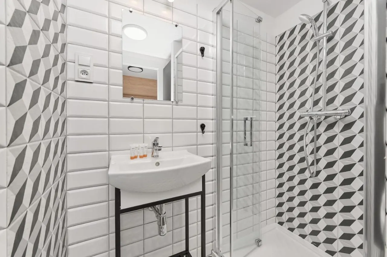 Mezzanine Studio Apartments Zarembowicza Wroclaw Airport By Renters
